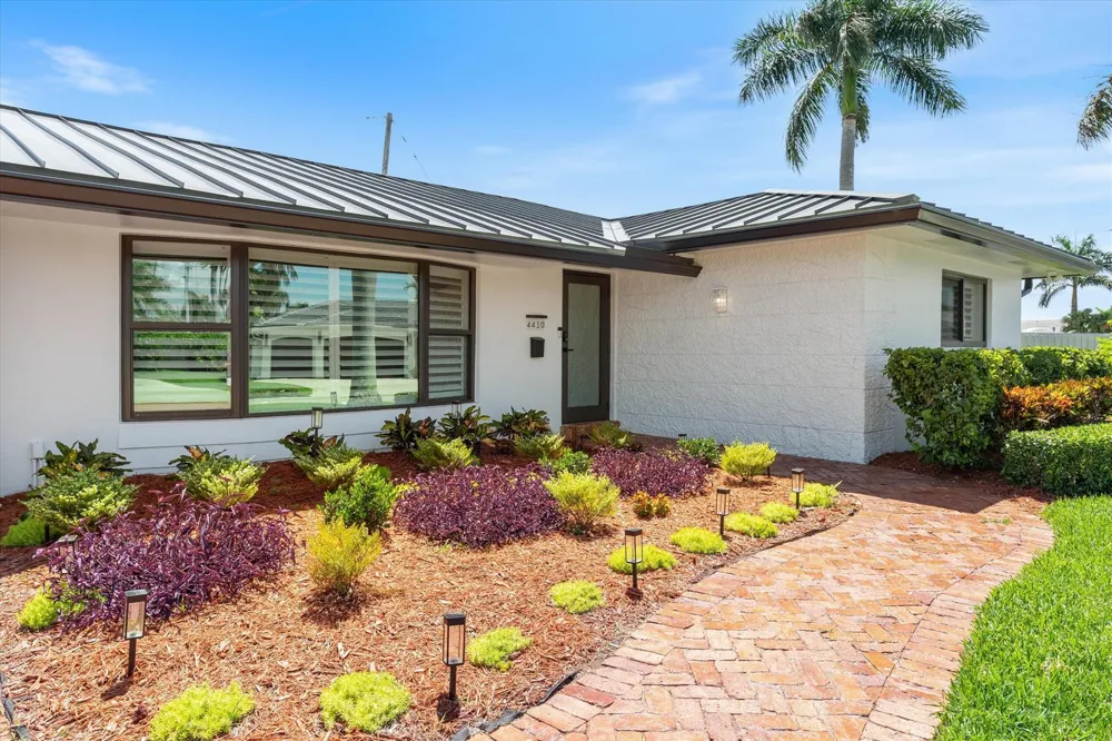 4410 NE 24th Avenue Lighthouse Point, FL 33064