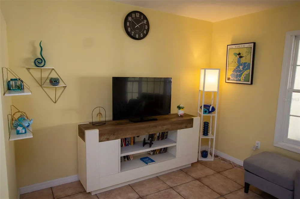 7941 SYCAMORE DRIVE New Port Richey, FL 34654