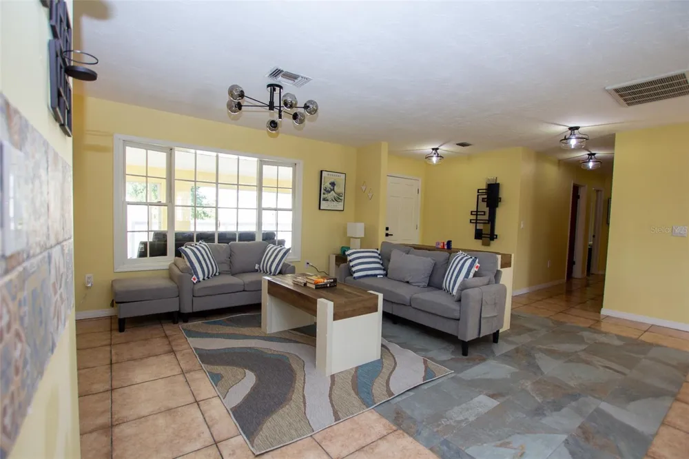 7941 SYCAMORE DRIVE New Port Richey, FL 34654
