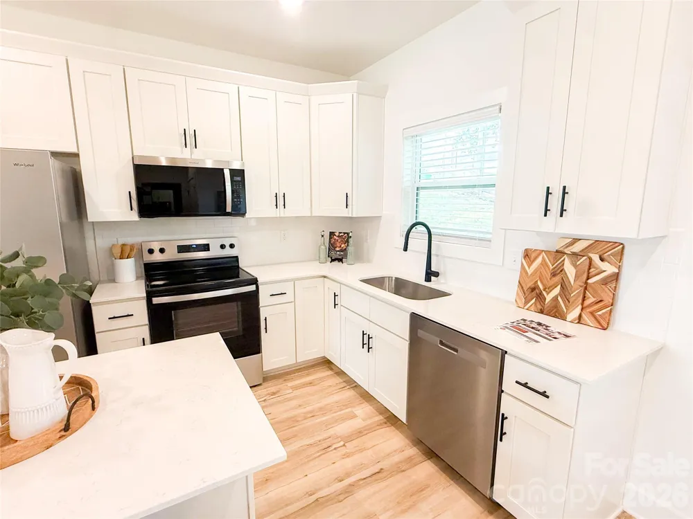 205 E Rice Street Landis, NC 28088