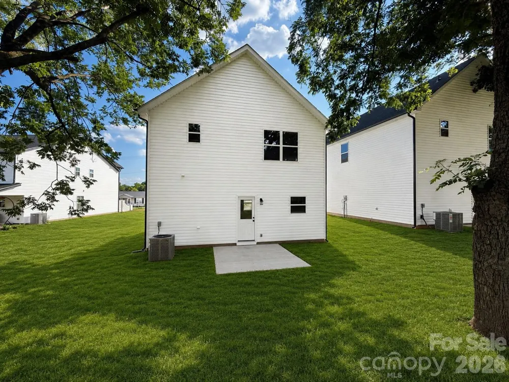205 E Rice Street Landis, NC 28088