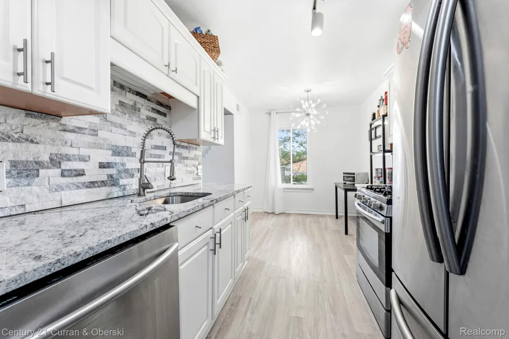 9601 Bayview Drive #301 Ypsilanti Charter Township, MI 48197