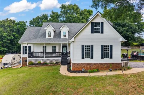 238 Apple Valley Road