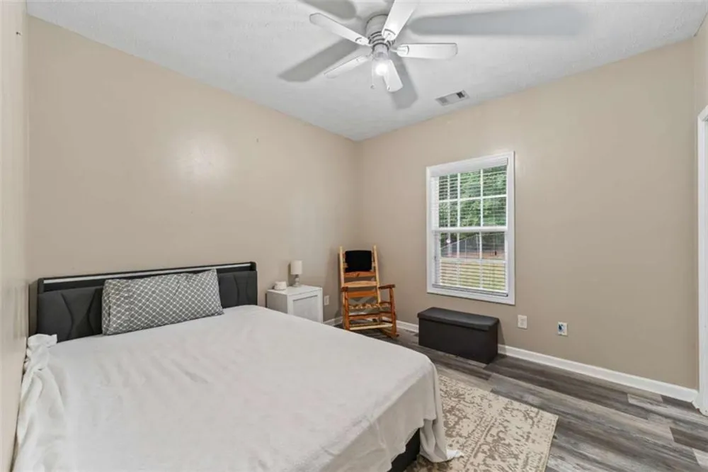 238 Apple Valley Road Commerce, GA 30529