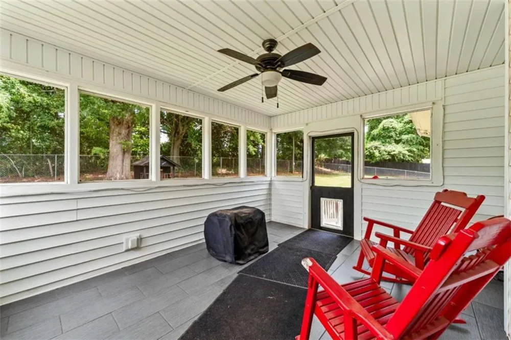 238 Apple Valley Road Commerce, GA 30529