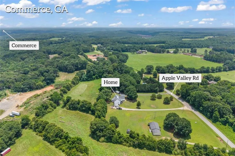 238 Apple Valley Road Commerce, GA 30529