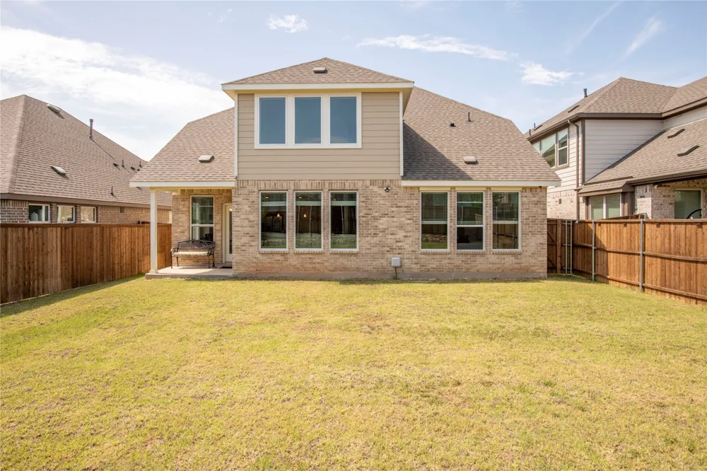 1217 Rosebay Drive Justin, TX 76247
