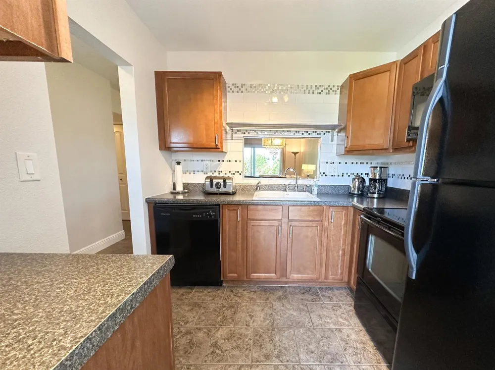 5131 W Oakland Park Boulevard #202 Lauderdale Lakes, FL 33313