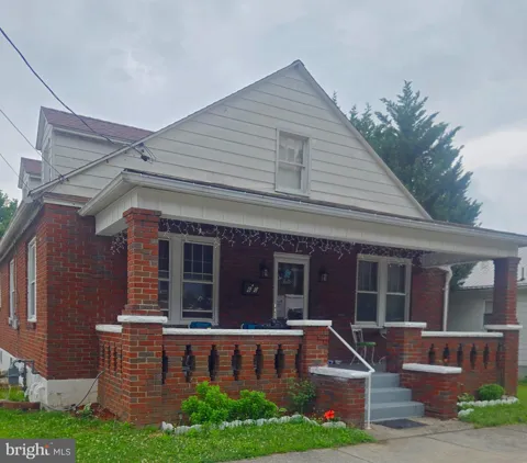 650 W PIEDMONT STREET