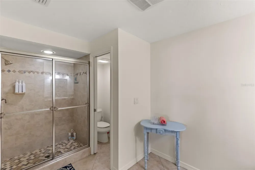 6118 RIVERVIEW BOULEVARD Bradenton, FL 34209