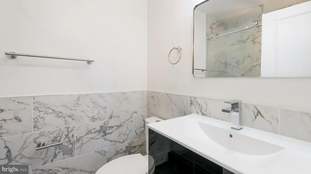 5058 HOOPES STREET Philadelphia, PA 19139