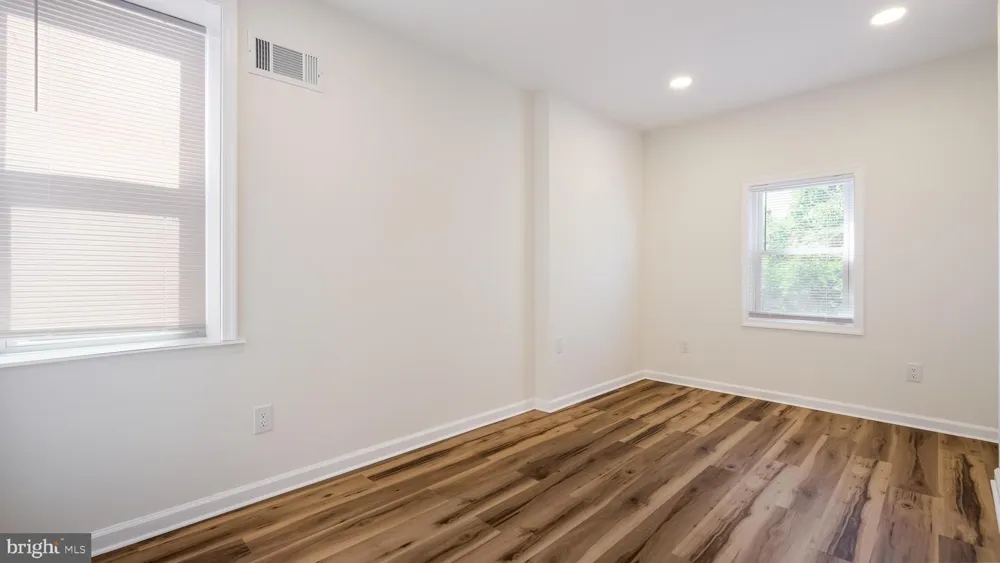 5058 HOOPES STREET Philadelphia, PA 19139