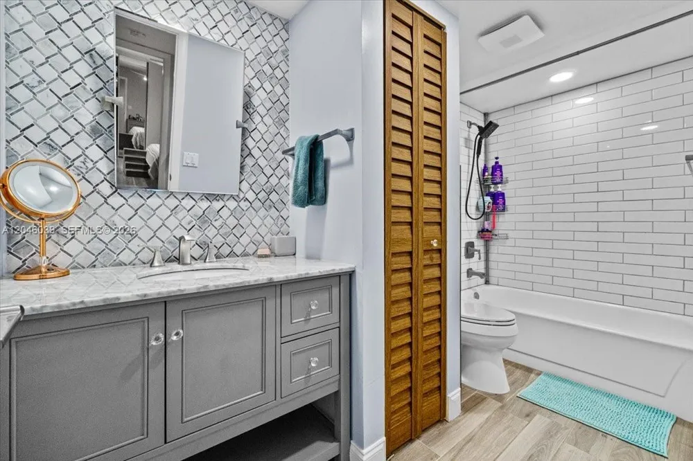 2891 SW 11th Pl Deerfield Beach, FL 33442