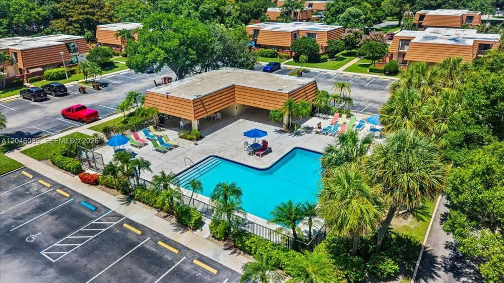 2891 SW 11th Pl Deerfield Beach, FL 33442