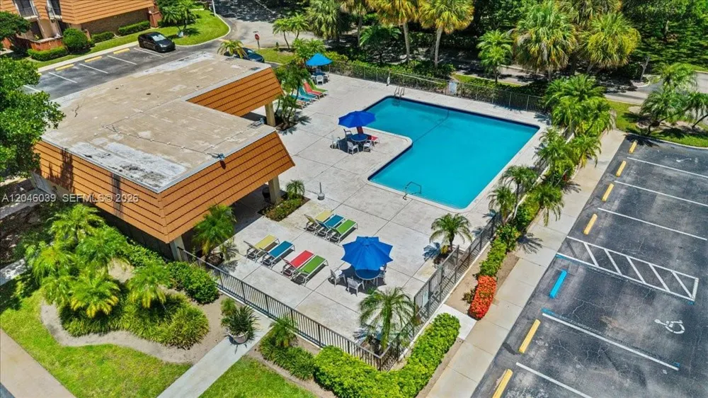 2891 SW 11th Pl Deerfield Beach, FL 33442