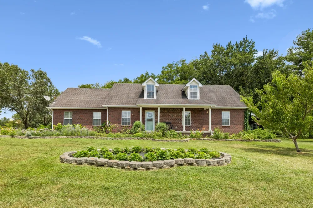 5633 Constantine Dr Rockvale, TN 37153