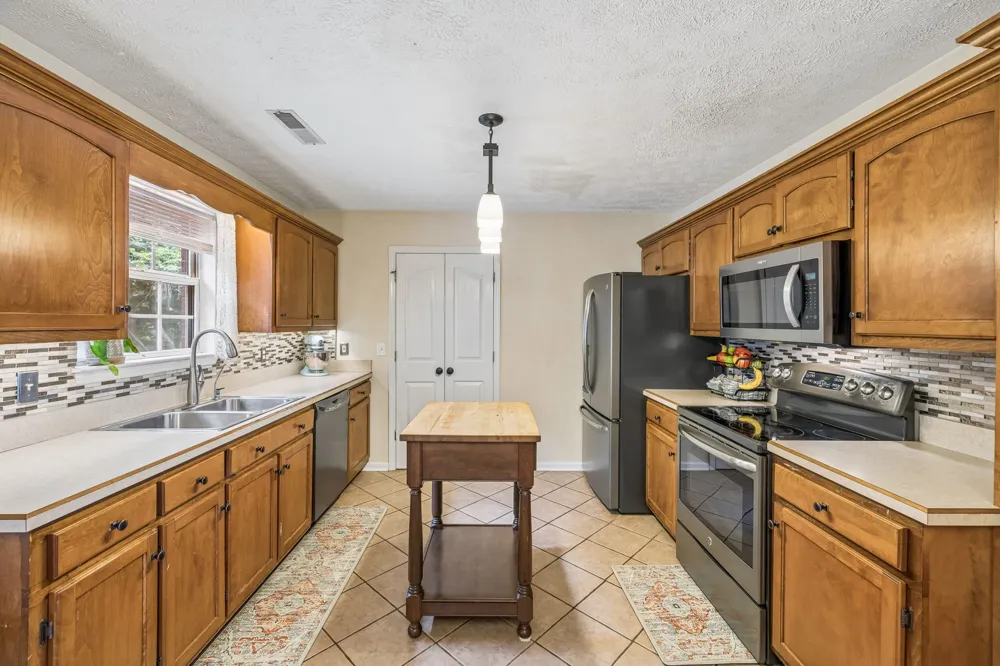 5633 Constantine Dr Rockvale, TN 37153