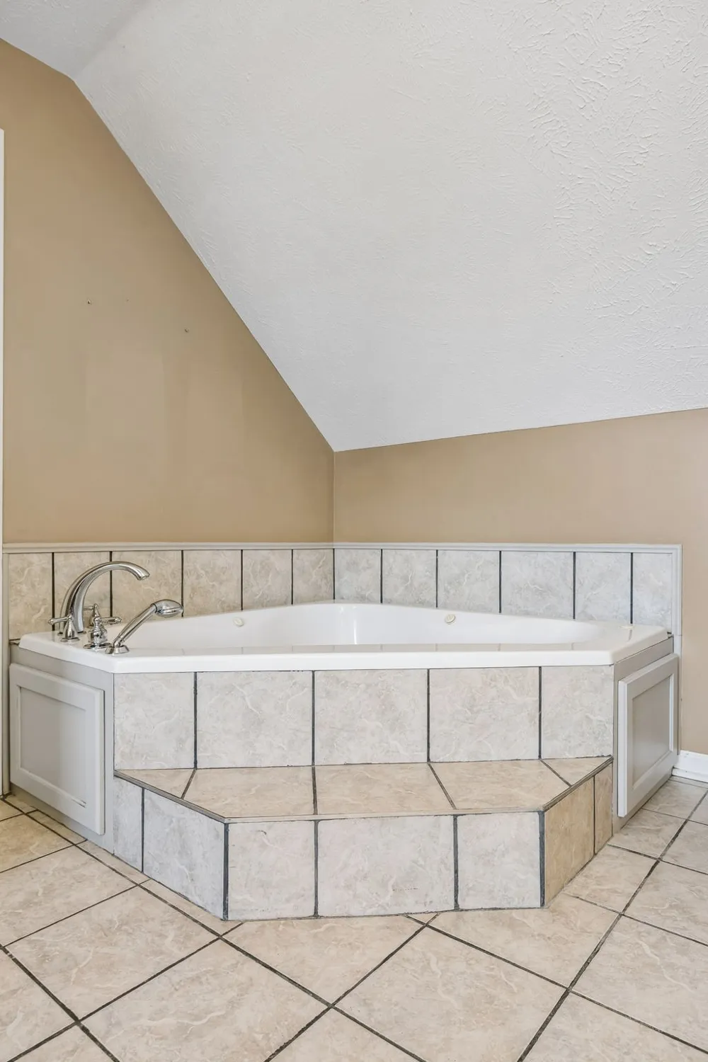 5633 Constantine Dr Rockvale, TN 37153