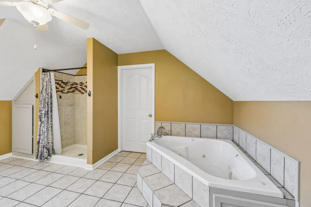 5633 Constantine Dr Rockvale, TN 37153