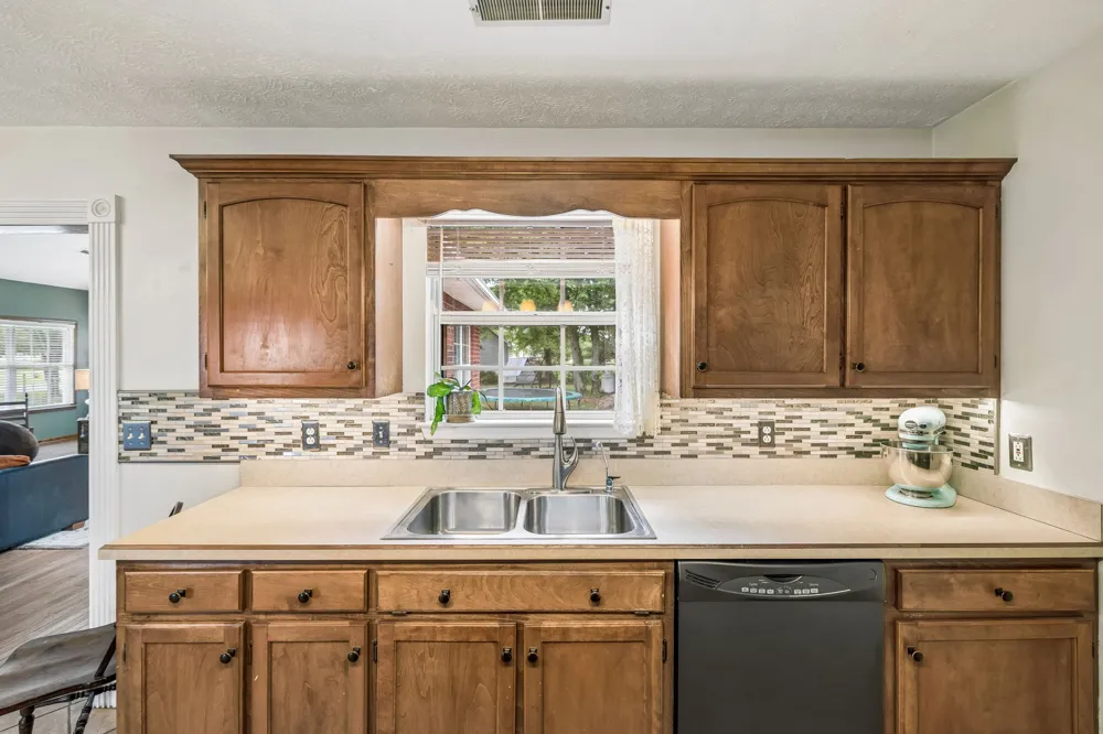 5633 Constantine Dr Rockvale, TN 37153
