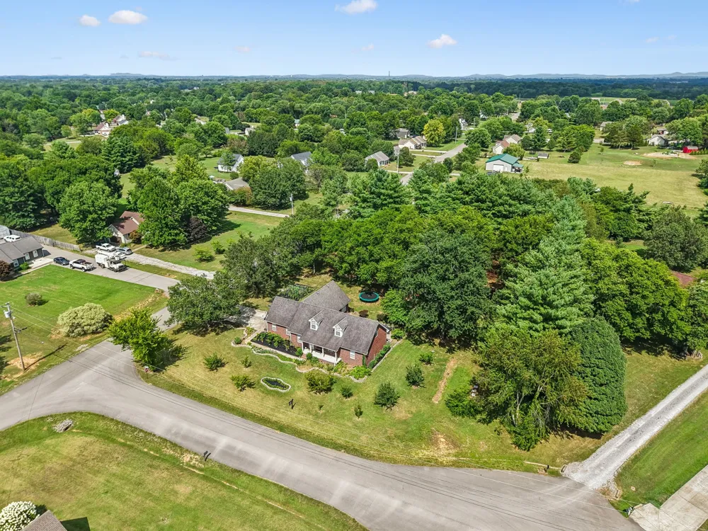 5633 Constantine Dr Rockvale, TN 37153