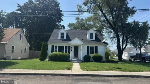 10 14TH STREET