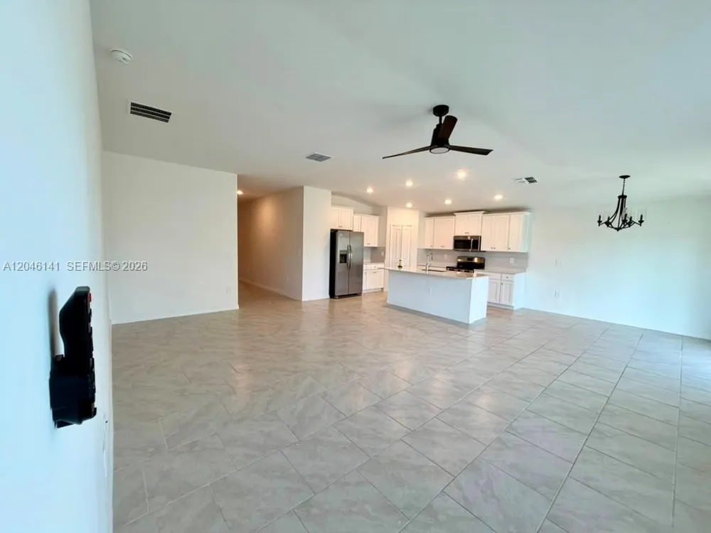 4104 NE 12TH CT Cape Coral, FL 33909