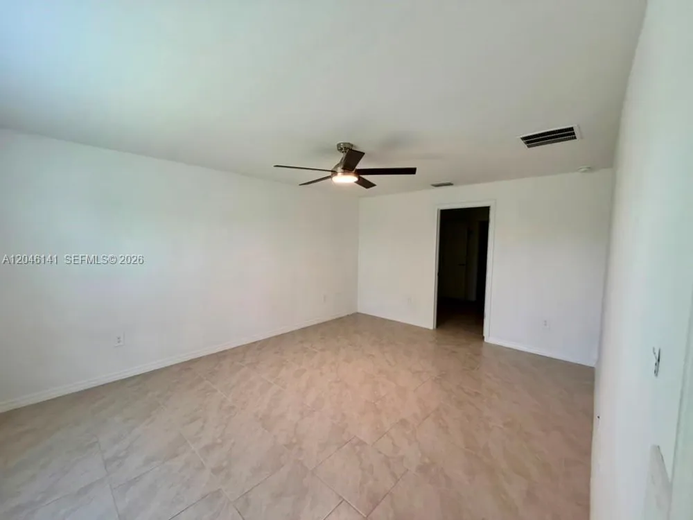 4104 NE 12TH CT Cape Coral, FL 33909
