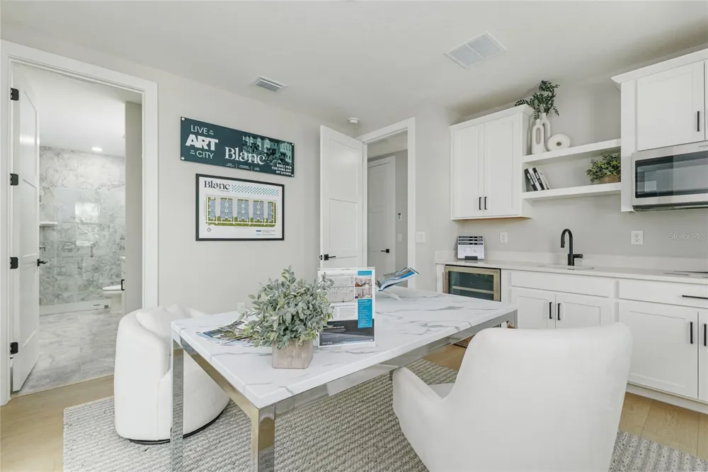 3009 1ST AVENUE St Petersburg, FL 33713