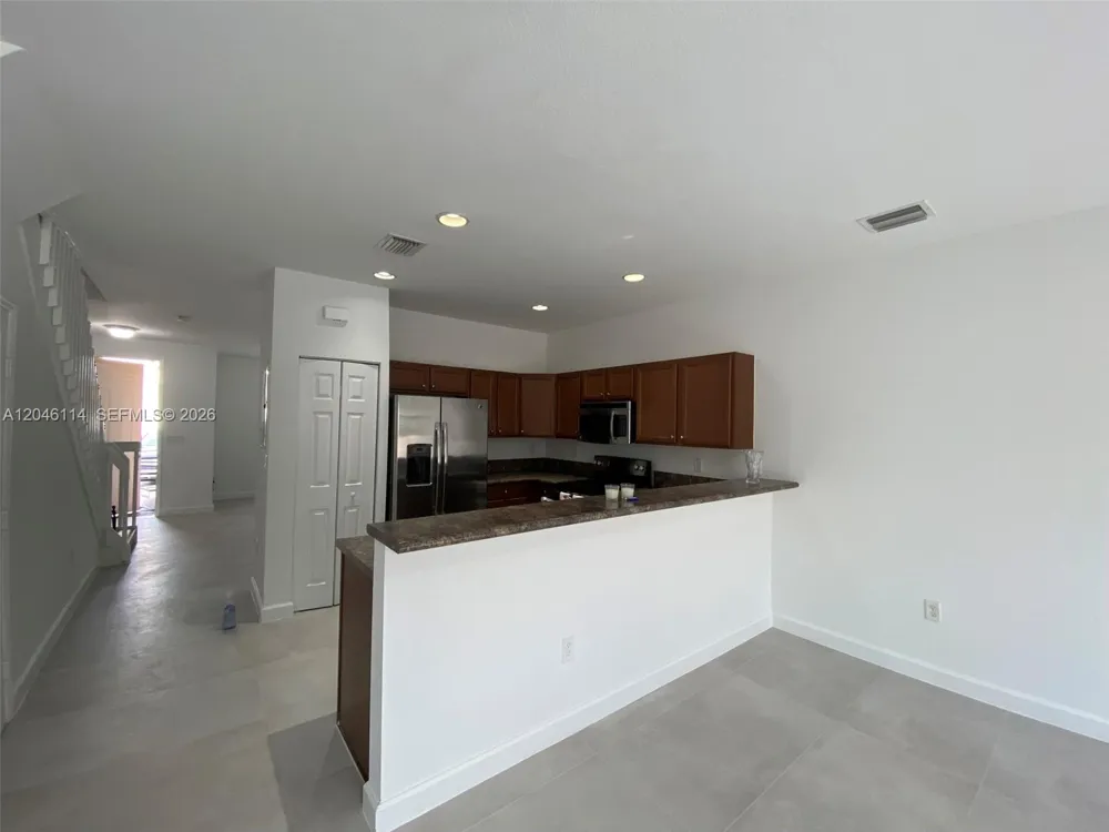 3538 W 88th Terrace #3538 Hialeah Gardens, FL 33018