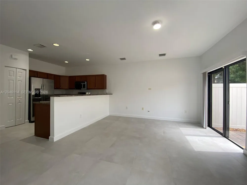 3538 W 88th Terrace #3538 Hialeah Gardens, FL 33018