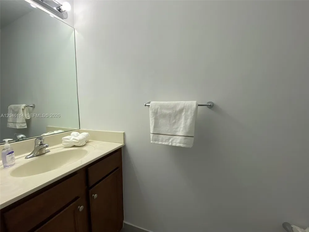 3538 W 88th Terrace #3538 Hialeah Gardens, FL 33018