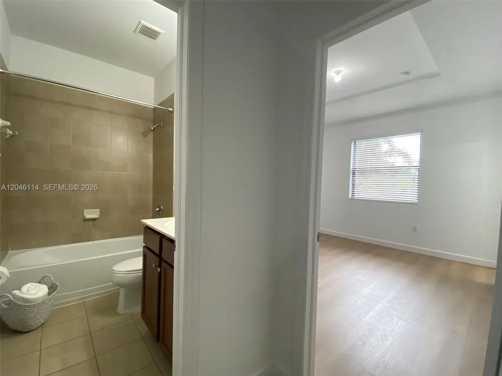 3538 W 88th Terrace #3538 Hialeah Gardens, FL 33018