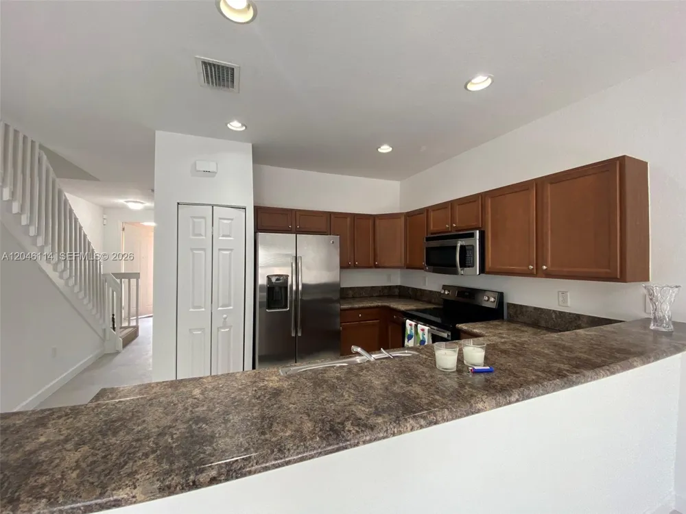 3538 W 88th Terrace #3538 Hialeah Gardens, FL 33018