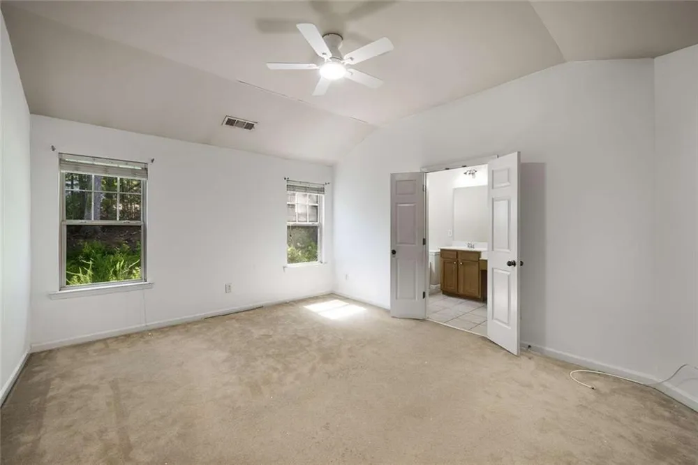 1798 Oakbrook Lane NW #8 Kennesaw, GA 30152