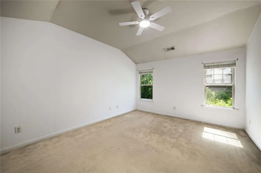 1798 Oakbrook Lane NW #8 Kennesaw, GA 30152