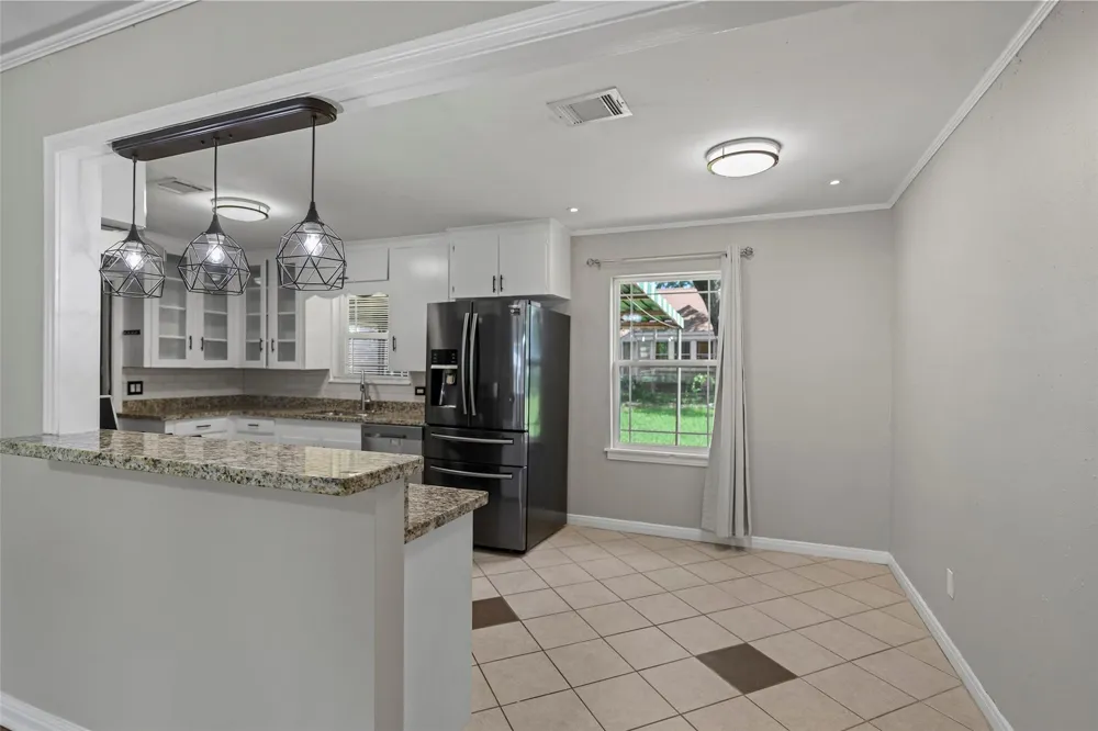 617 Graceland Street Houston, TX 77009