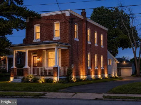 209 UPLAND ROAD