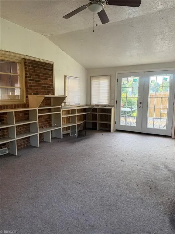 612 School Street Walnut Cove, NC 27052