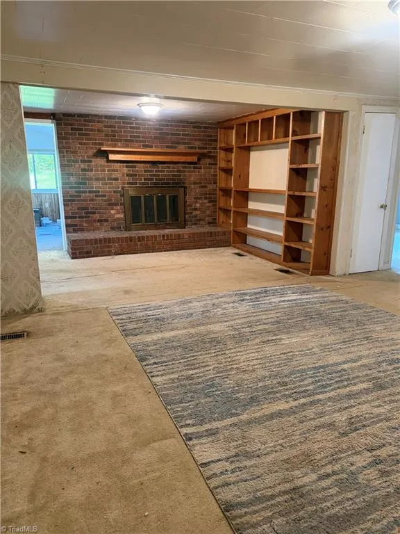 612 School Street Walnut Cove, NC 27052