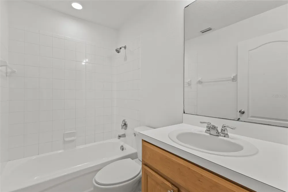 220 CAPE HARBOUR LOOP #Unit 101 Bradenton, FL 34212