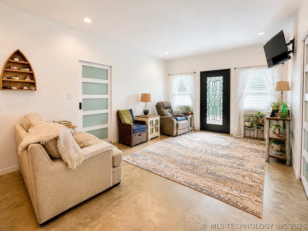 4012 Lucky Lane Kingston, OK 73439