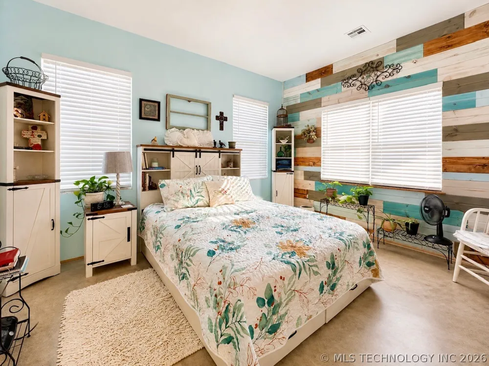 4012 Lucky Lane Kingston, OK 73439