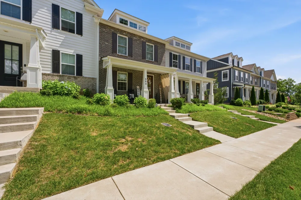384 Hammock Ln Spring Hill, TN 37174
