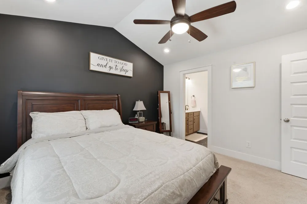 384 Hammock Ln Spring Hill, TN 37174