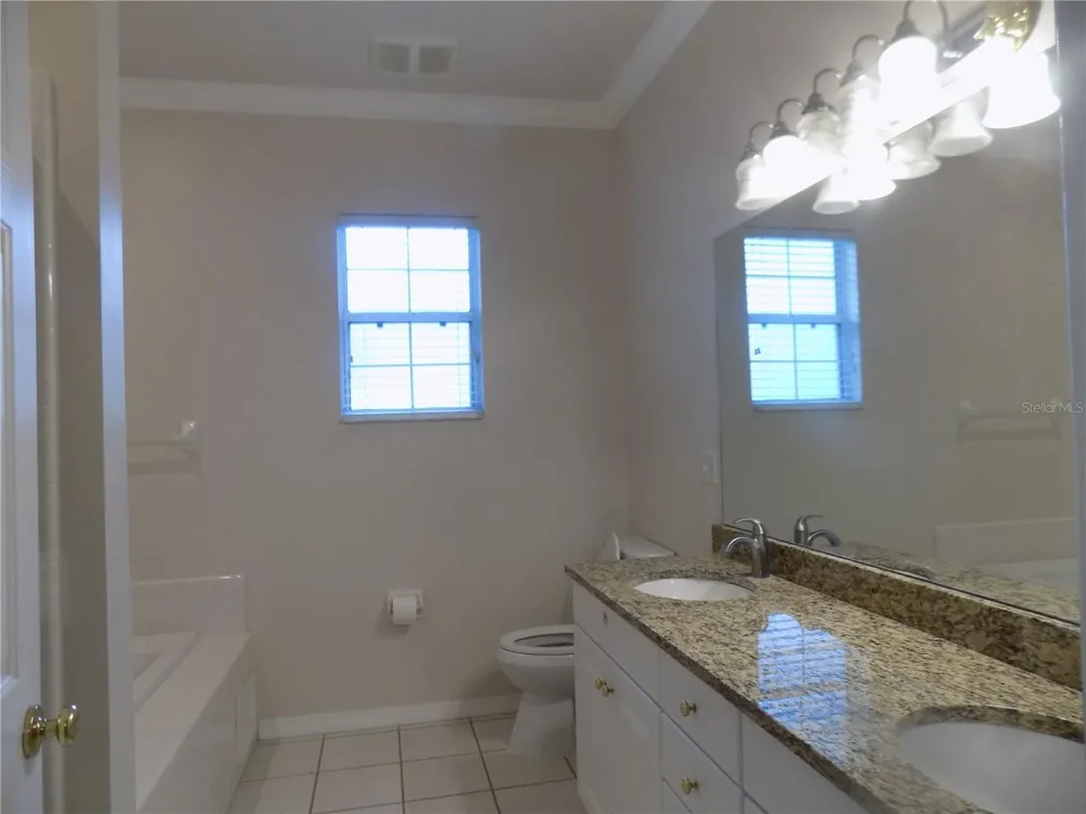 11903 NW 9TH ROAD Gainesville, FL 32606