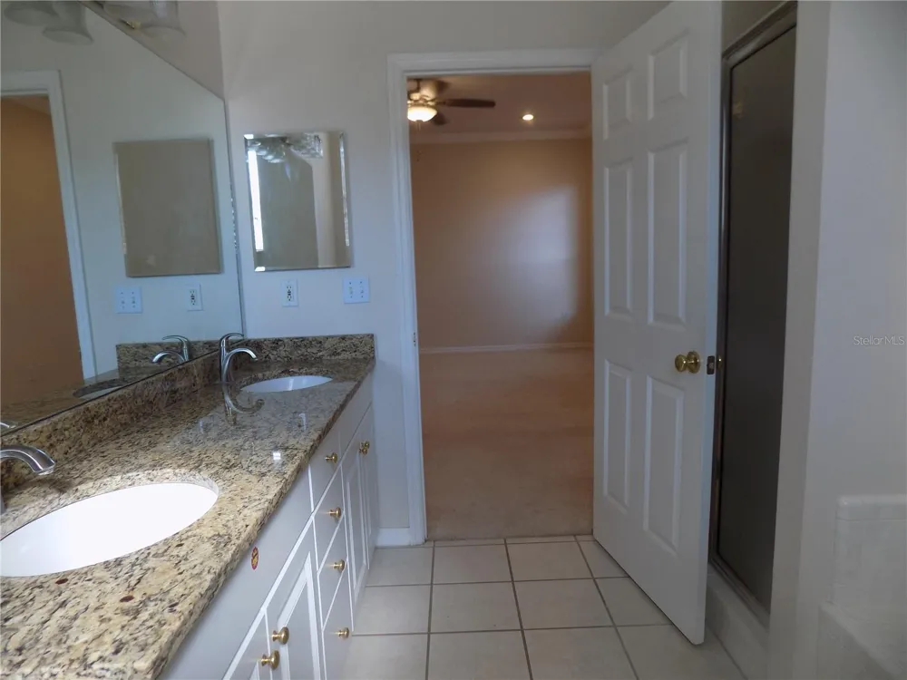 11903 NW 9TH ROAD Gainesville, FL 32606