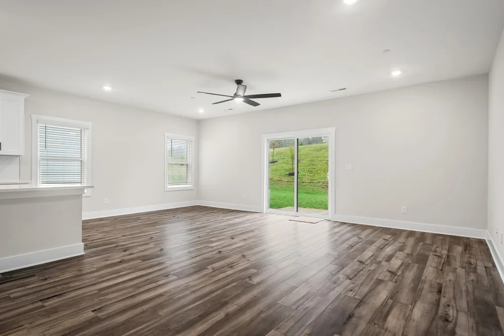 4077 Norman Drive Spring Hill, TN 37174