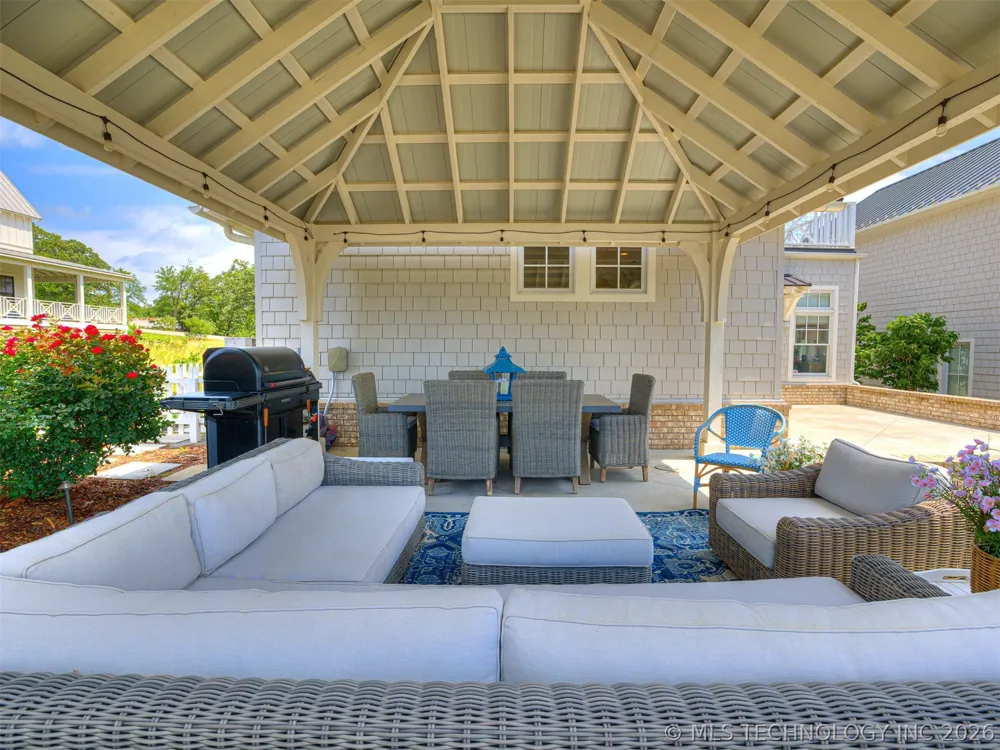 104 Ridgeline Road Carlton Landing, OK 74432