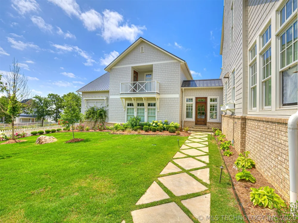 104 Ridgeline Road Carlton Landing, OK 74432